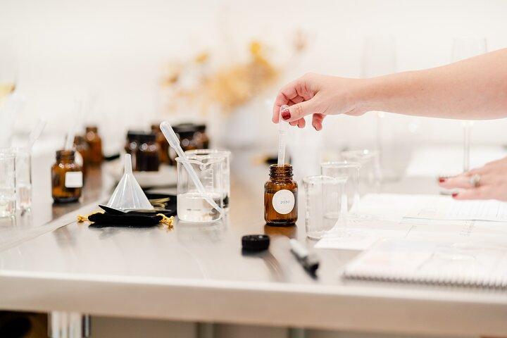 Cree su propio perfume o colonia personalizados en Charleston - Fragancia 101