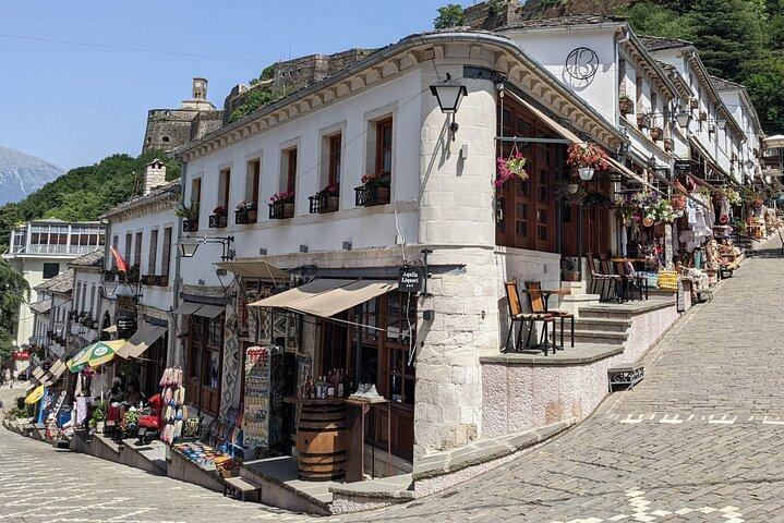Gjirokastra, Blue Eye & Lekursi Castle Experience