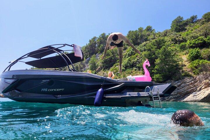 Blue Cave & Hvar, 5 Islands Speedbåd med luksus sæder i skygge