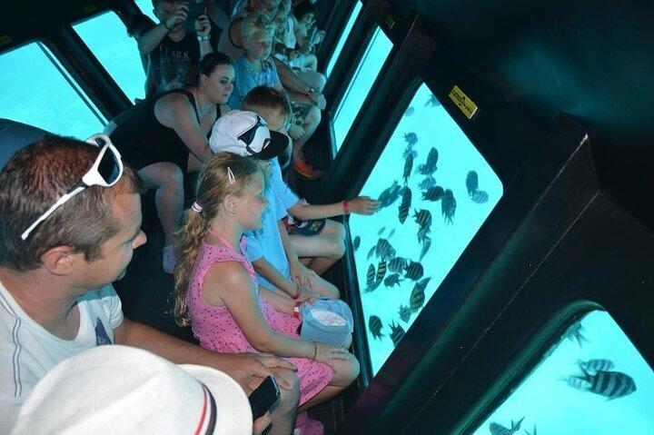 El Gouna Semi Submarine Sea Trip 2 timer fra Abu Tig Marina