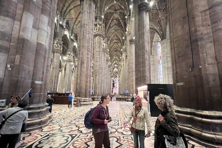 Milan: Cathedral and Terraces Guided Tour with Tickets