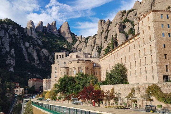 Privat tur til Montserrat med en specialiseret lokal guide
