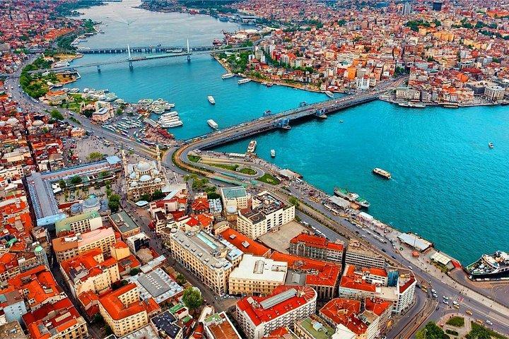 Smak av Turkiet på två kontinenter: Från europeisk Istanbul till asiatiska Kadikoy
