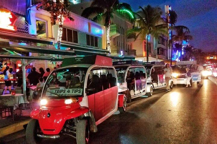 Descubra Miami Beach con un tour compartido en carrito de golf