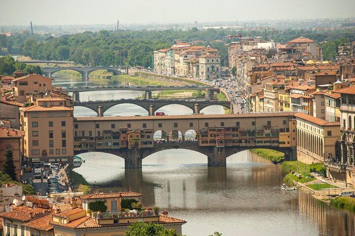 Transfert privé de l'aéroport de Bologne à Florence