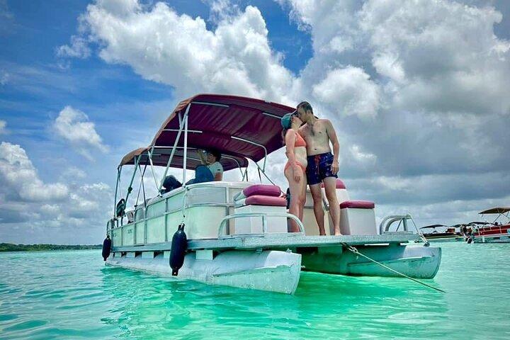 Visite des ruines de Chacchoben et excursion en bateau à Bacalar