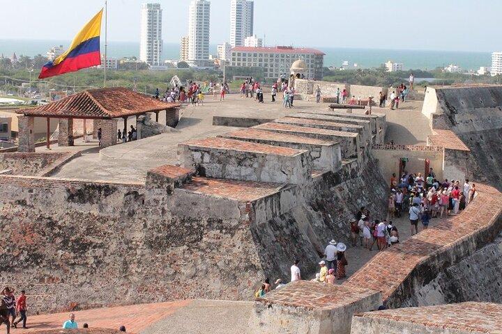 Tour della città di Cartagena con ingresso al Castello di San Felipe