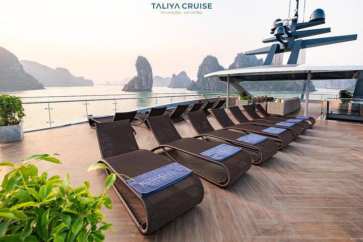Crociera panoramica a 5 stelle Taliya: Tour della baia di Ha Long & Lan Ha Bay
