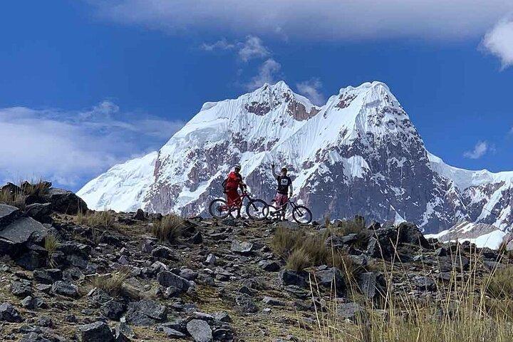 15Day-Mountainbike Extreme Cordillera Huayhuash Yerupaja Circuit