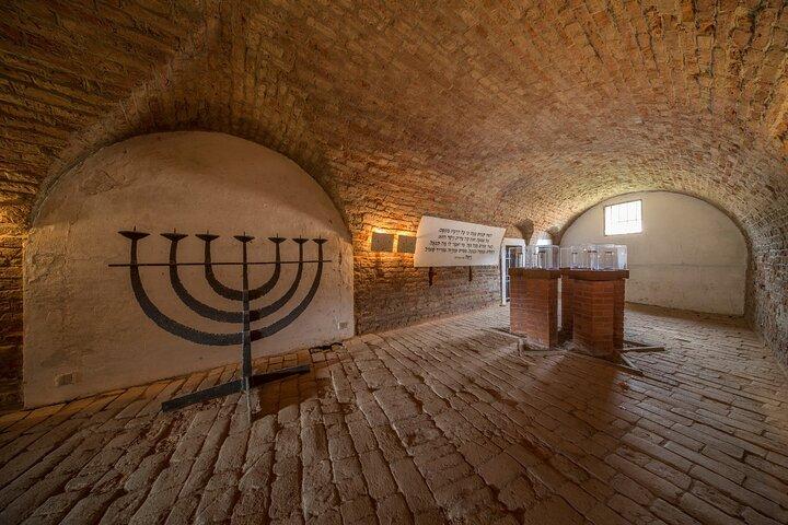 Visite privée du camp de concentration de Terezín au départ de Prague