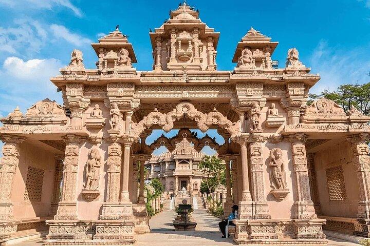 インド初の世界遺産都市アーメダバード全日ツアー