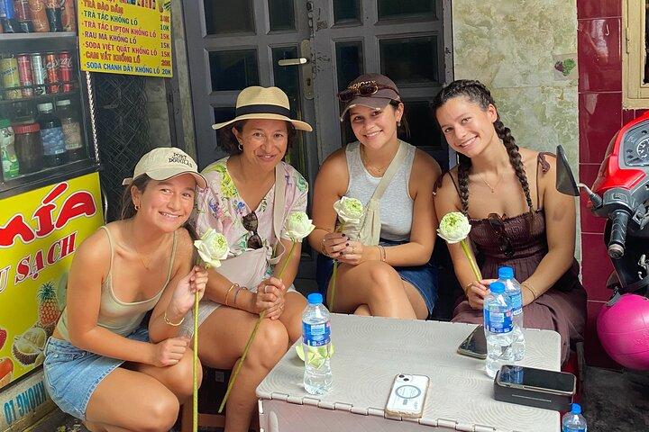 Fra Ho Chi Minh: Saigon Street Food Tour med motorcykel