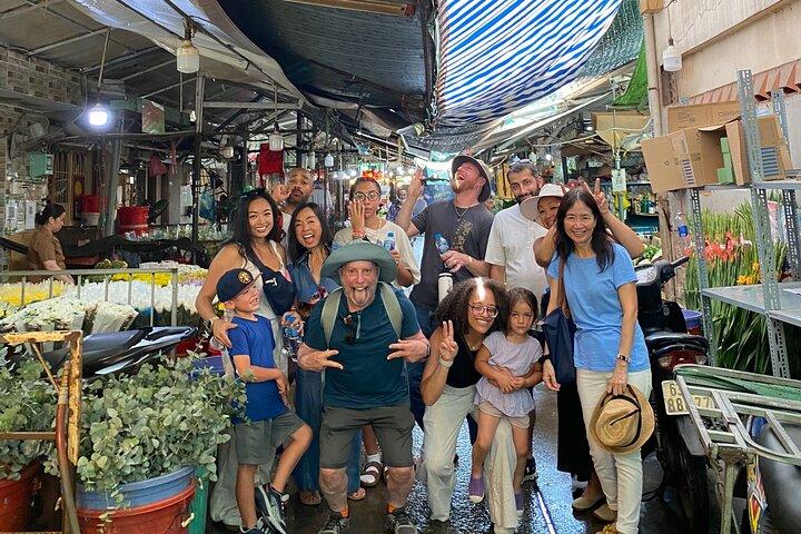 Fra Ho Chi Minh: Saigon Street Food Tour med motorcykel