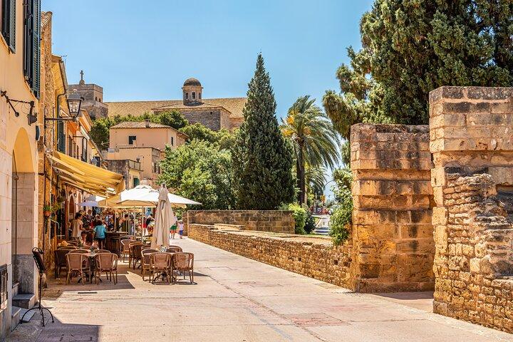 Formentor mozzafiato per terra & mare e mercato tradizionale