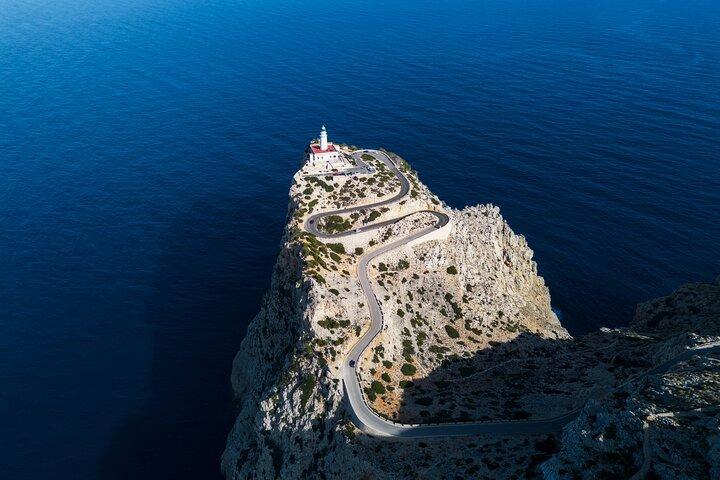 Formentor mozzafiato per terra & mare e mercato tradizionale