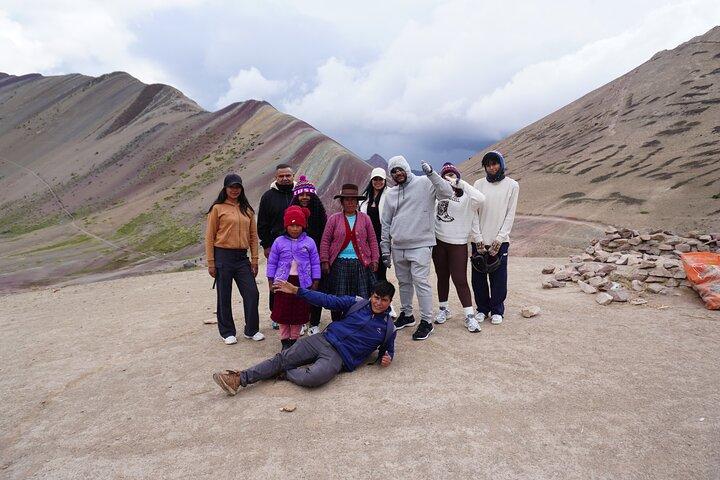 Vinicunca Rainbow Mountain ATV Tour da Cusco con pranzo