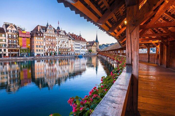 Zurigo: Gita di un giorno privato a Lucerna e Interlaken