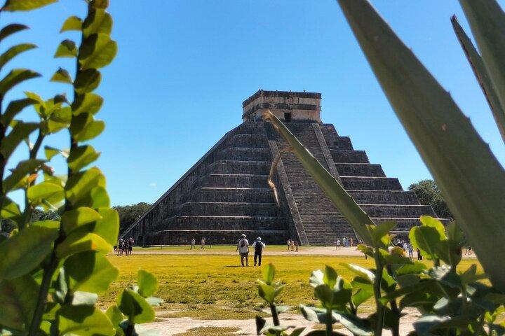 Aventura em Chichen Itza, Cenote Ik'Kil e Valladolid