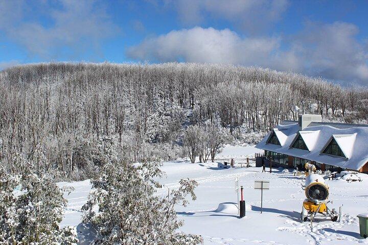 Lake Mountain Snow Private Tour from Melbourne