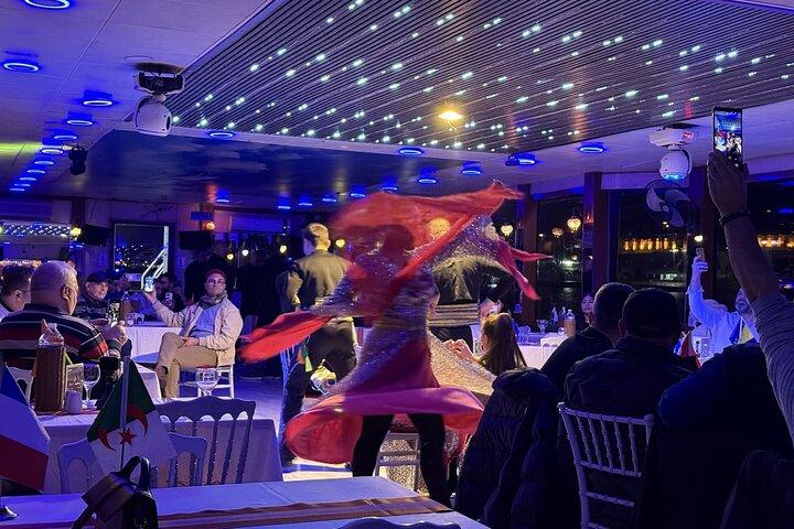 Crociera con cena a Istanbul