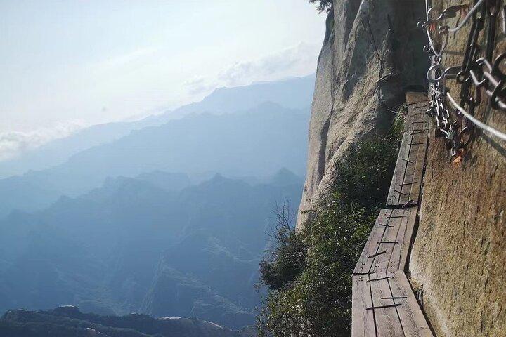 Xi'an Privé dagtour naar de berg Huashan (voertuig + entree + kabelbaan)