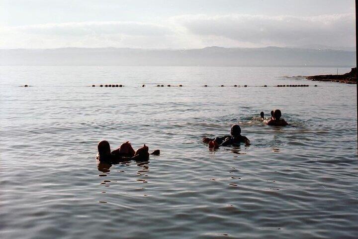 Excursão de Madaba, Monte Nebo e Dia do Mar Morto