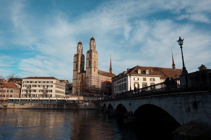 Tour Zurich Fabrica de Chocolate Lindt y Rheinfall