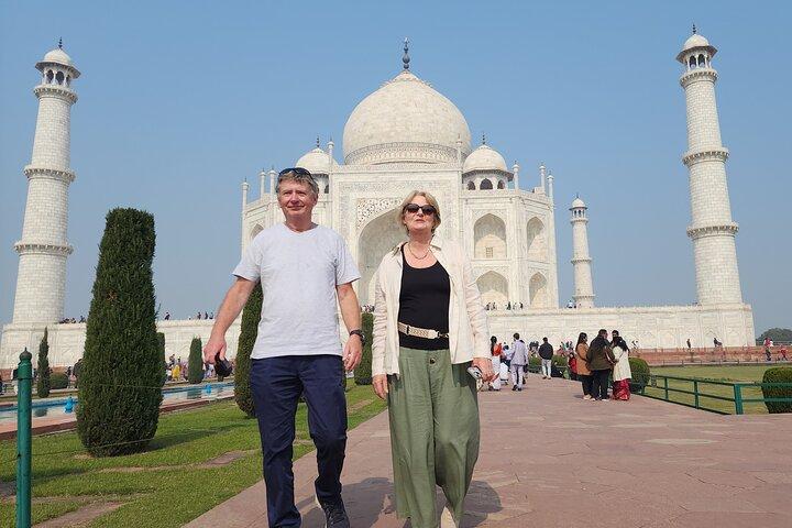 Sunrise Taj Mahal, Agra Fort e Baby Taj de Delhi de carro