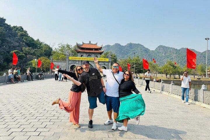 Privado 1 dia em Ninh Binh com Hoa Lu, Trang An e caverna Mua
