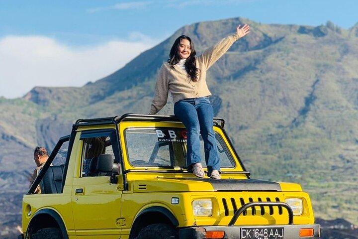 Tour dell'alba in jeep del Monte Batur e della lava nera