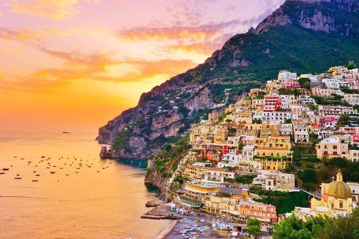 Tour privado desde Roma a Pompeya, la Costa Amalfitana y Positano