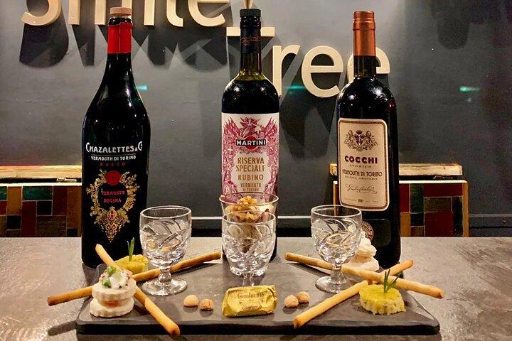 Vermoutproeverij & Veganistisch Italiaans Aperitivo in Turijn