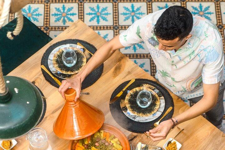 Cours de cuisine marocaine avec Chef local incroyable à Marrakech!