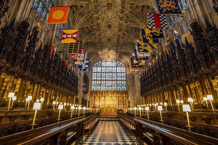 Tour privado por Windsor Stonehenge y Bath