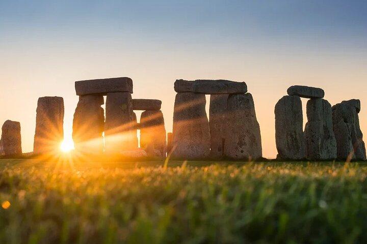 Tour privado por Windsor Stonehenge y Bath
