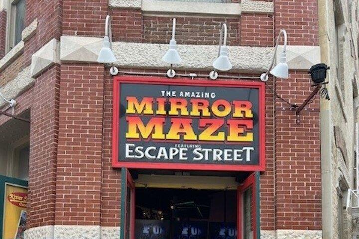 L'incroyable labyrinthe miroir avec salle d'évasion