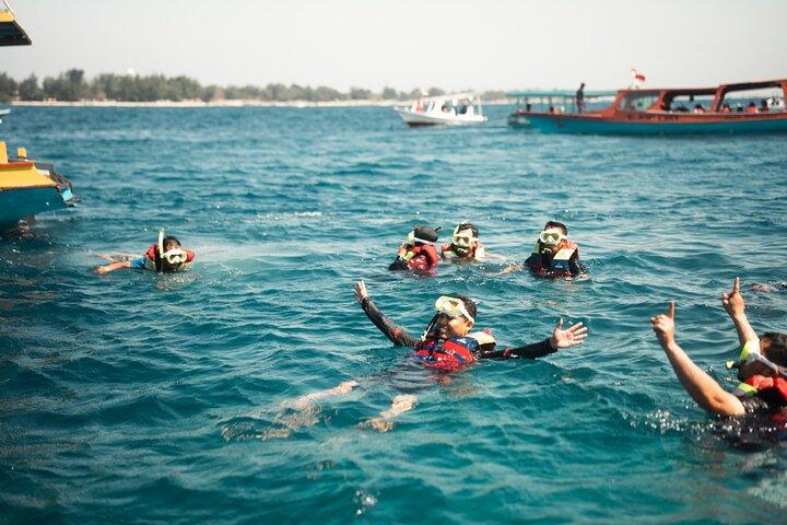 Explore Lomboks Pink Beach and Snorkeling