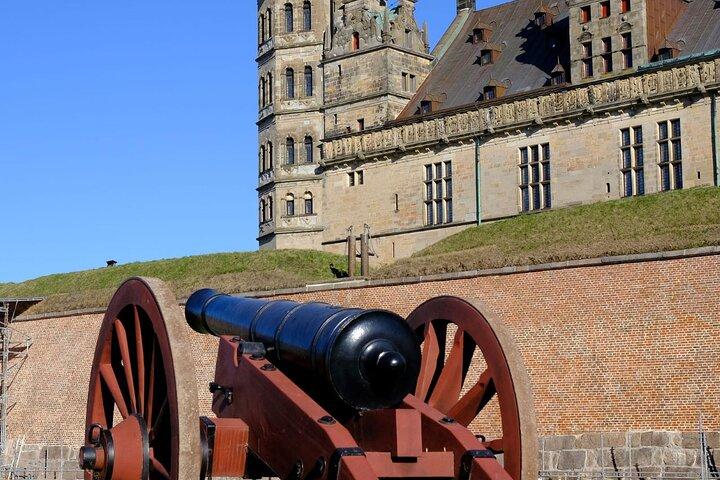 Journée complète; Château, Palais, Cathédrale et navires Vikings