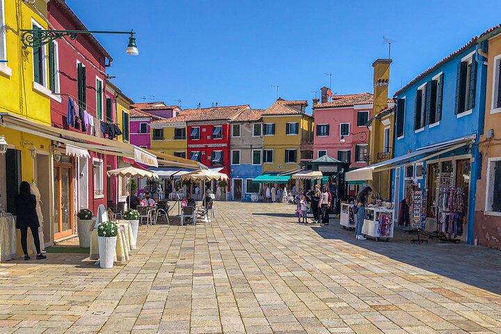 Passeio de barco privado Murano Burano e Torcello