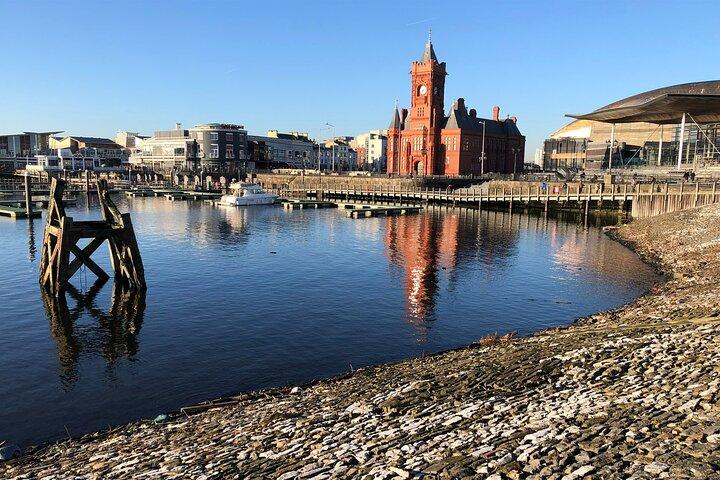 Le loup de Cardiff Bay: Une visite audio autoguidée