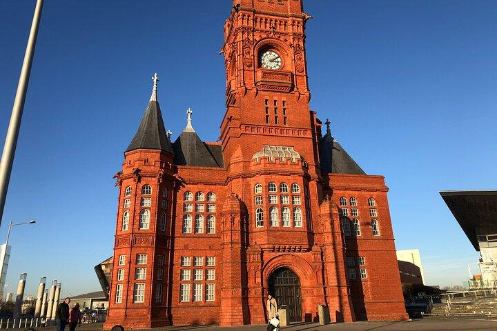 Le loup de Cardiff Bay: Une visite audio autoguidée