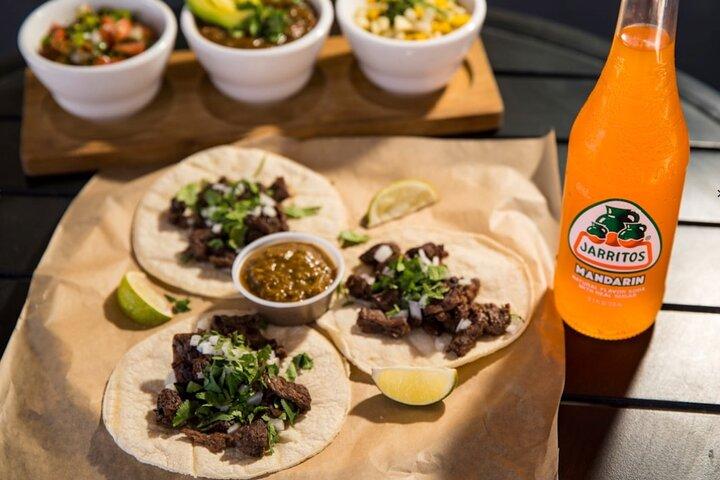 Cancun Unlimited Taco Lunch & Shopping oplevelse