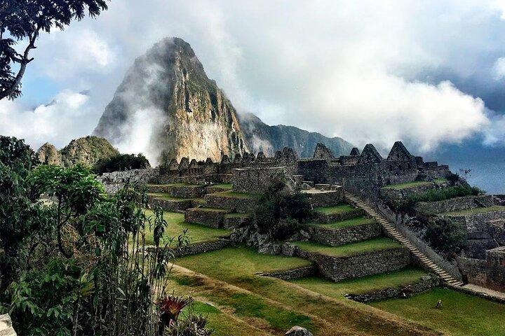 Excursion to Machupicchu from Cusco || Private Service ||