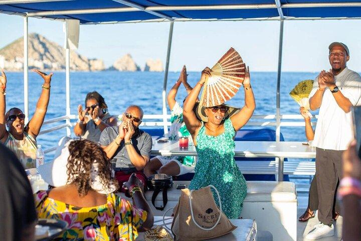 Cabo Mexican solnedgångskryssning: Tacos, Margaritas & The Arch Combo