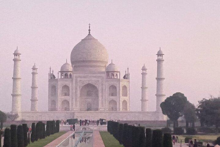 Tour por la ciudad de Taj Mahal & Agra desde Delhi