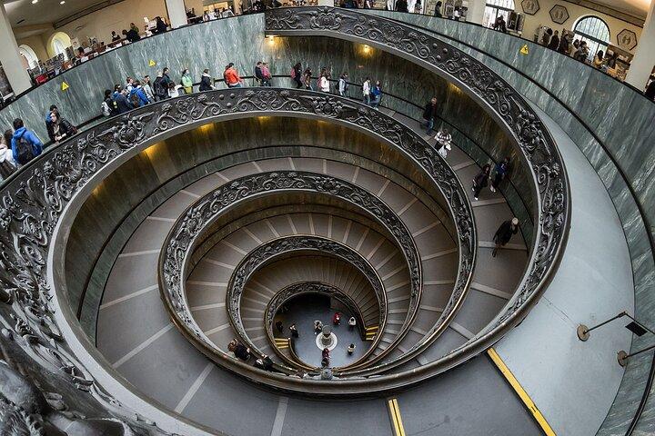 Vatican Museums & Sistine Chapel Guided Tour With Skip The Line
