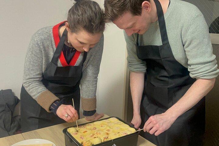 Osaka Okonomiyaki Cooking Class "Learn here and make it at home"