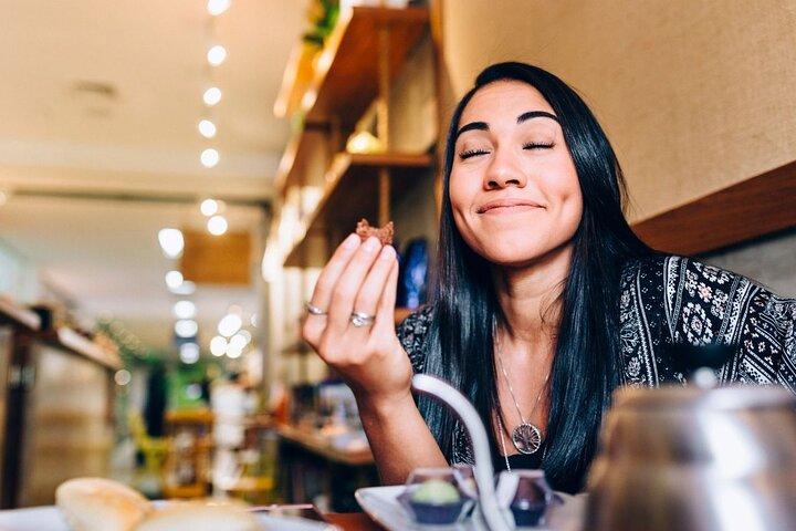 グルメLAタイの街歩きグルメツアー（おいしい料理ツアー付き）