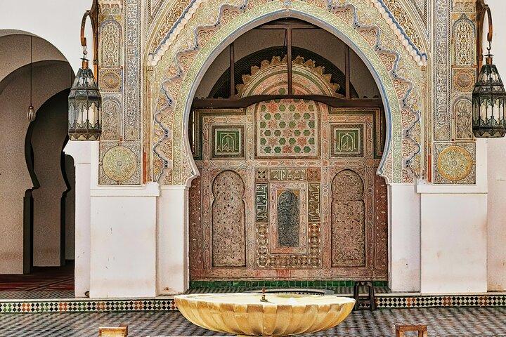 Alhambra un joyau de l'architecture mauresque
