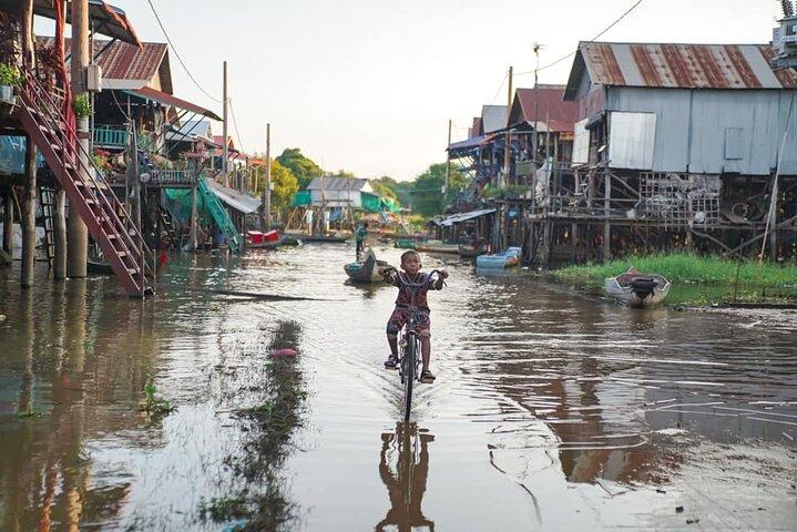 Kompong Phluk-tur, udforsk mangrover og stilthuse